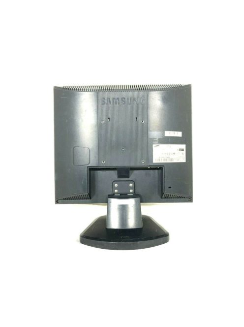 Samsung SyncMaster 710N / 17inch / 1280 x 1024 / B /  használt monitor